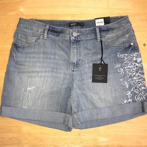 NWT Simply Vera Vera Wang stretch denim shorts 10
